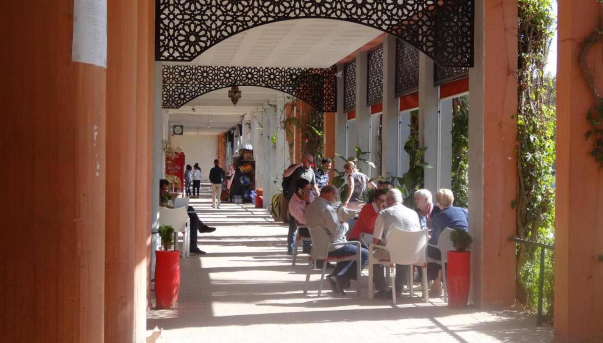 Riad Nezha Avec Jacuzzi Et 3 Piscines Au Coeur De Marrakesh Luaran gambar