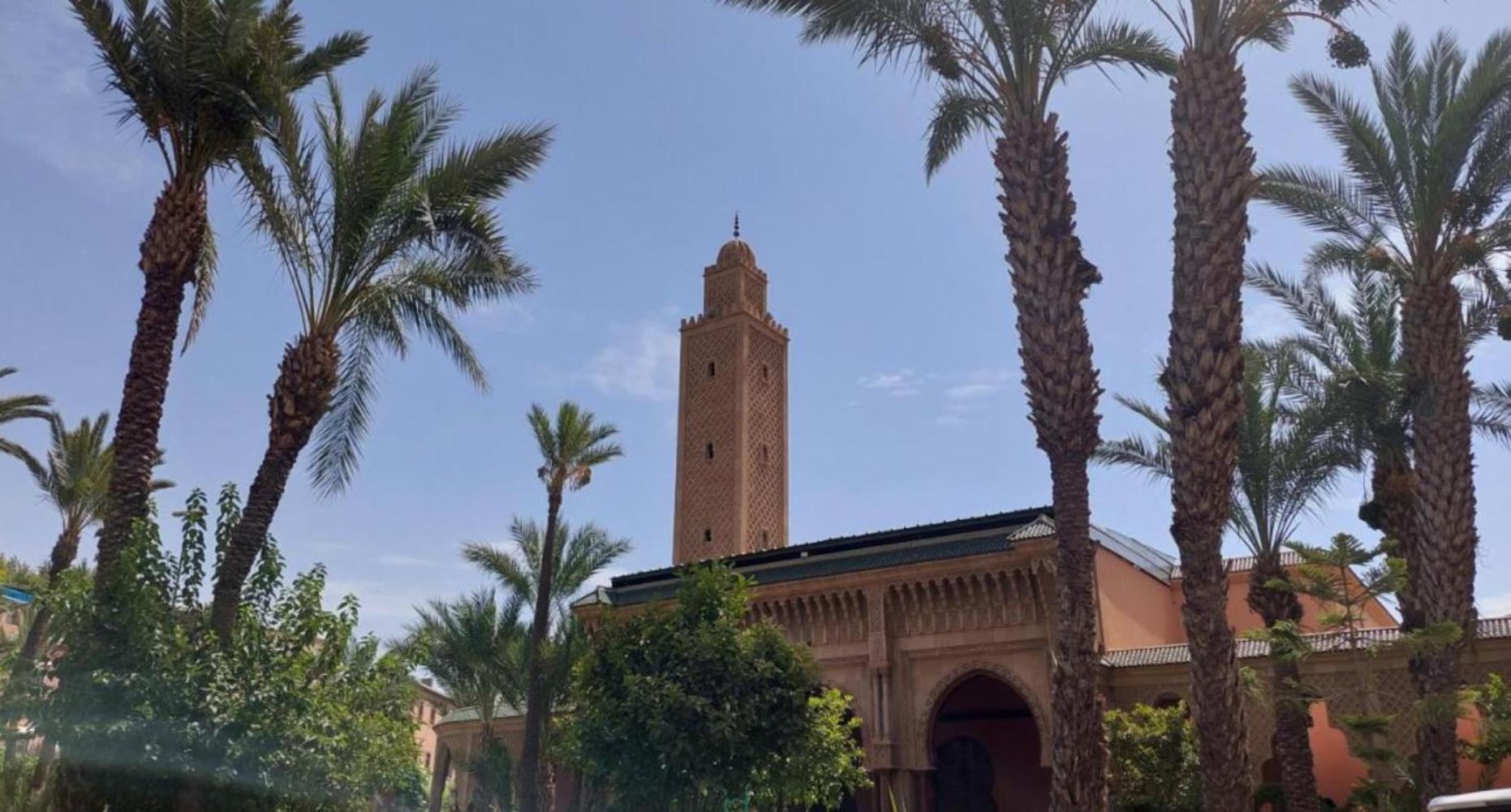 Riad Nezha Avec Jacuzzi Et 3 Piscines Au Coeur De Marrakesh Luaran gambar