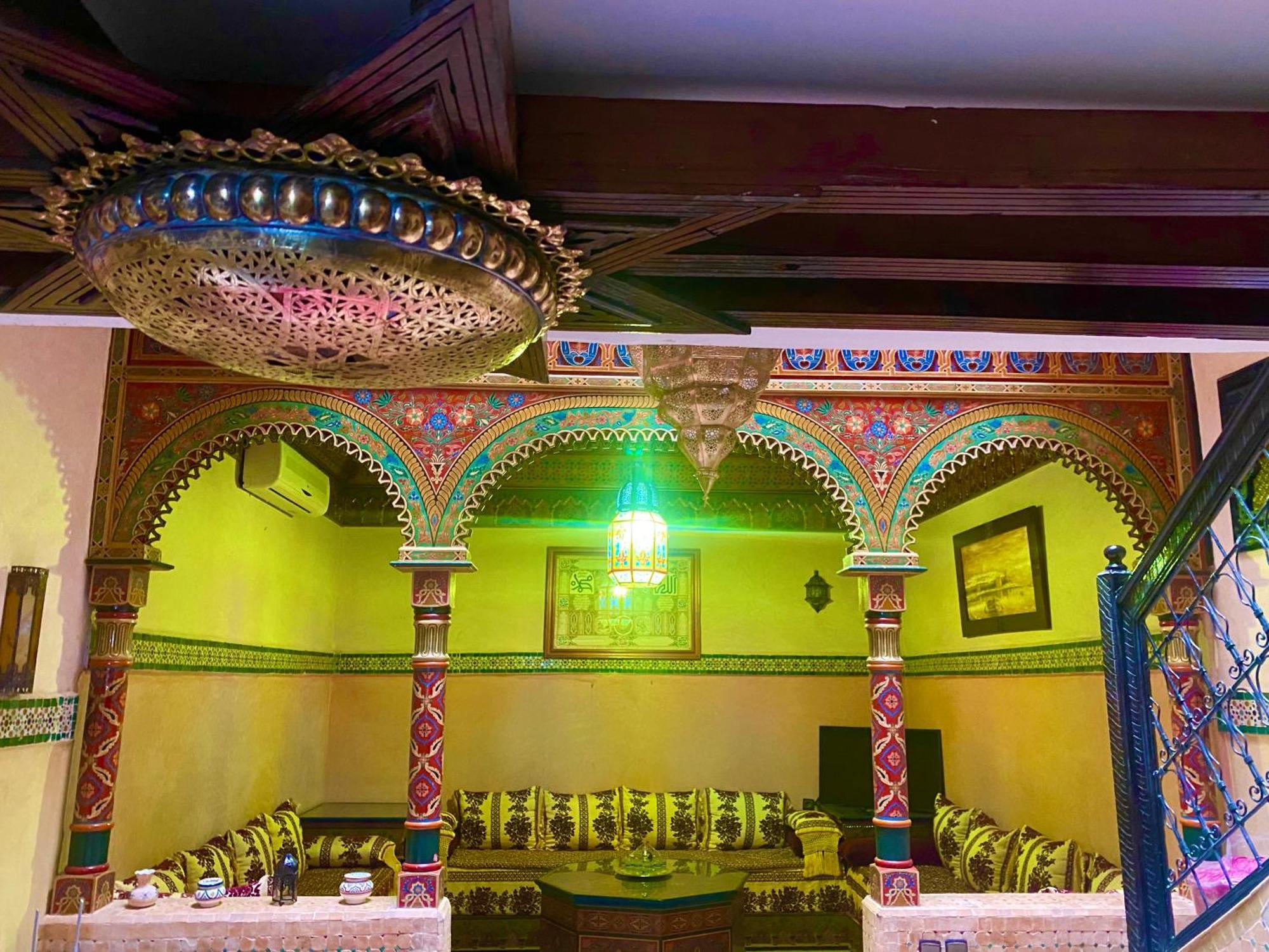 Riad Nezha Avec Jacuzzi Et 3 Piscines Au Coeur De Marrakesh Luaran gambar