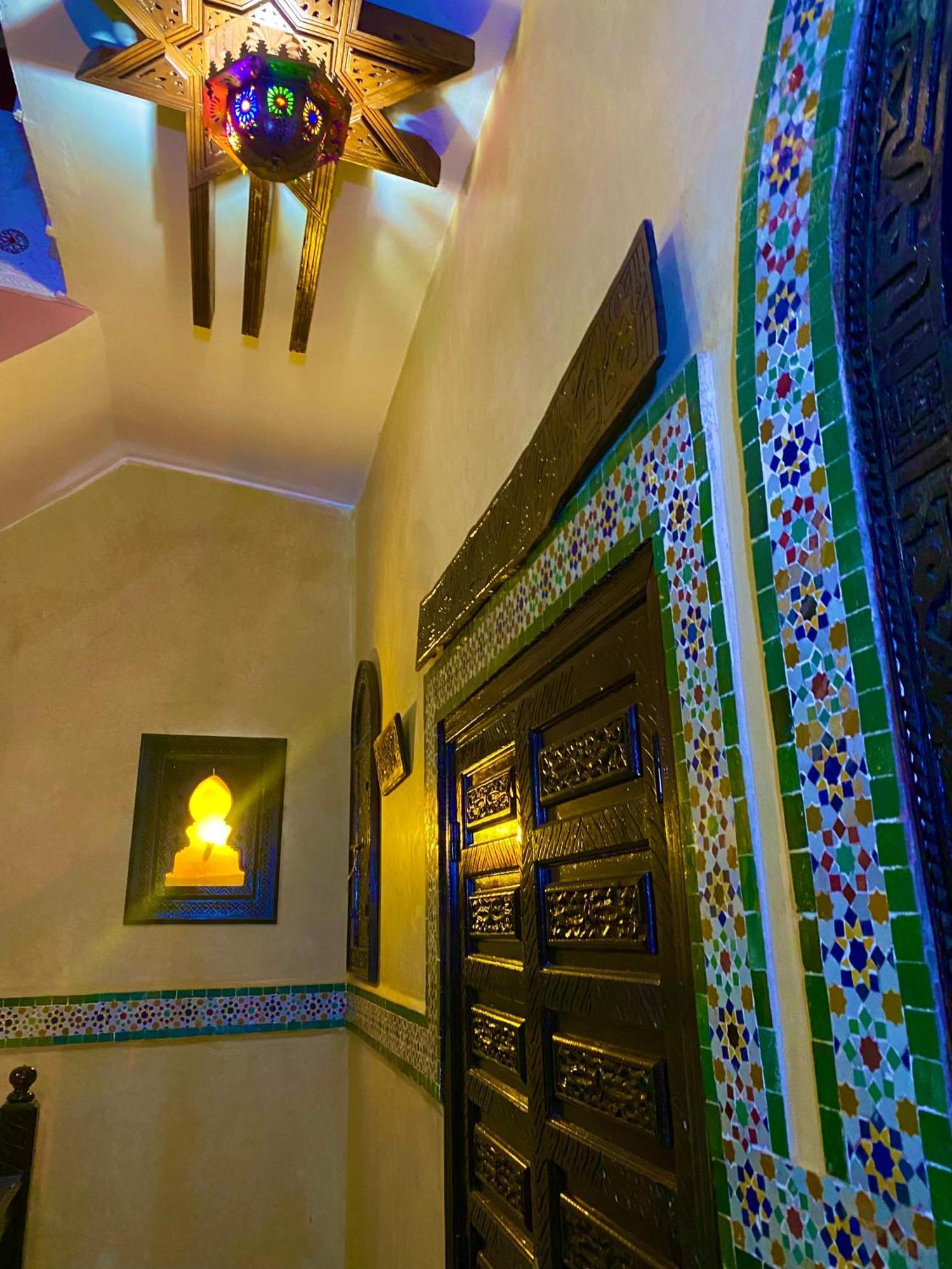 Riad Nezha Avec Jacuzzi Et 3 Piscines Au Coeur De Marrakesh Luaran gambar