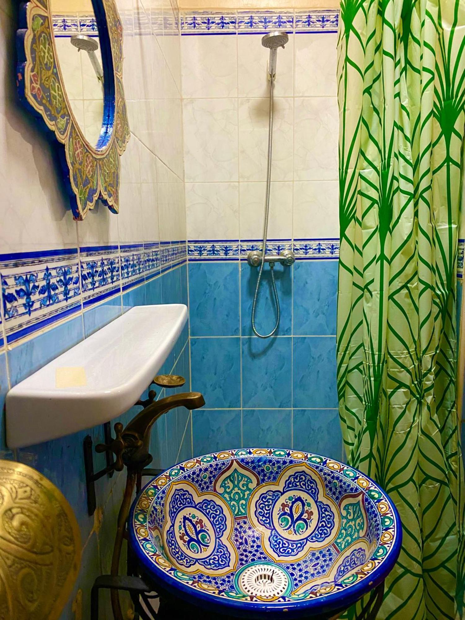 Riad Nezha Avec Jacuzzi Et 3 Piscines Au Coeur De Marrakesh Luaran gambar
