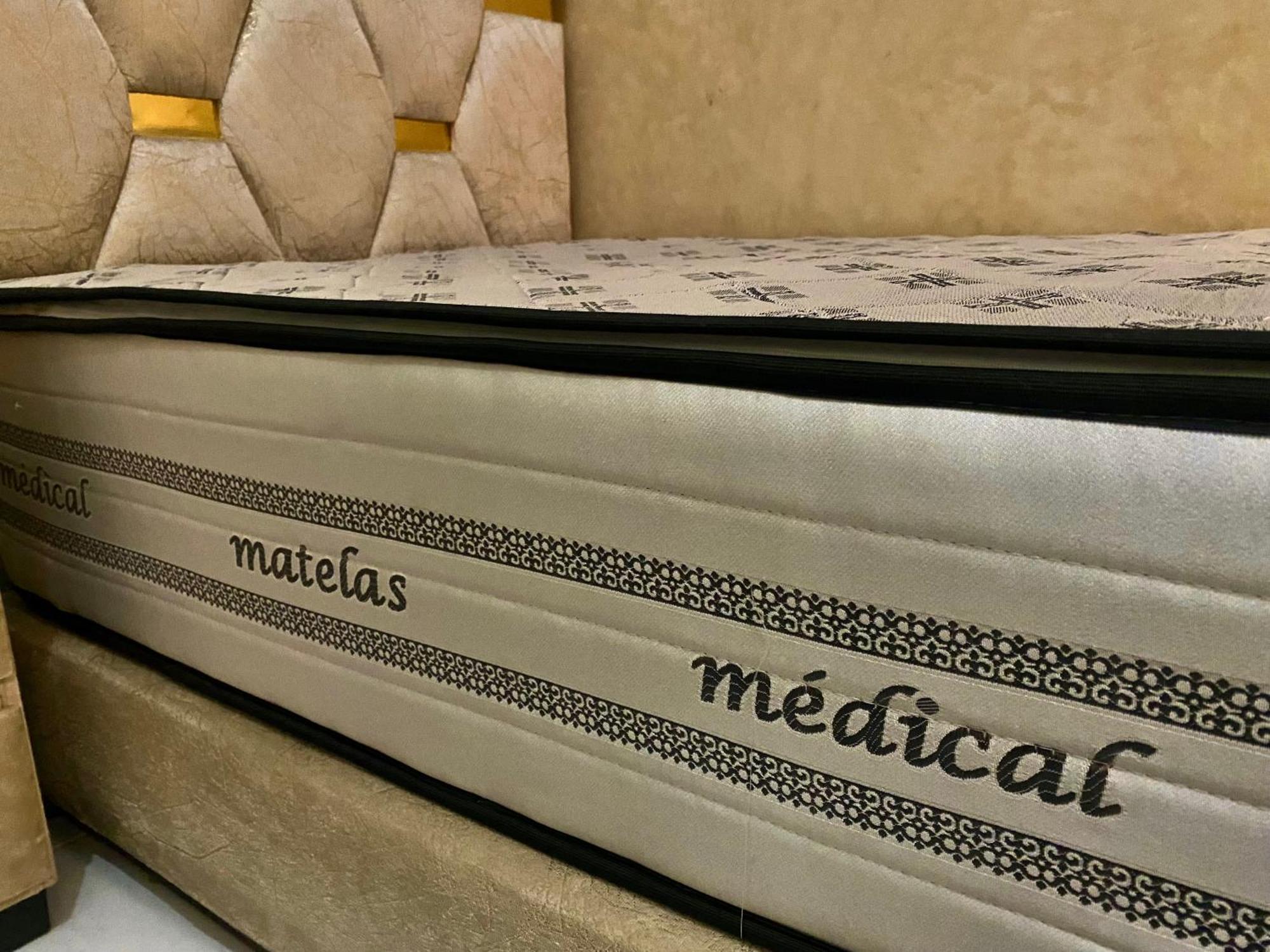 Riad Nezha Avec Jacuzzi Et 3 Piscines Au Coeur De Marrakesh Luaran gambar