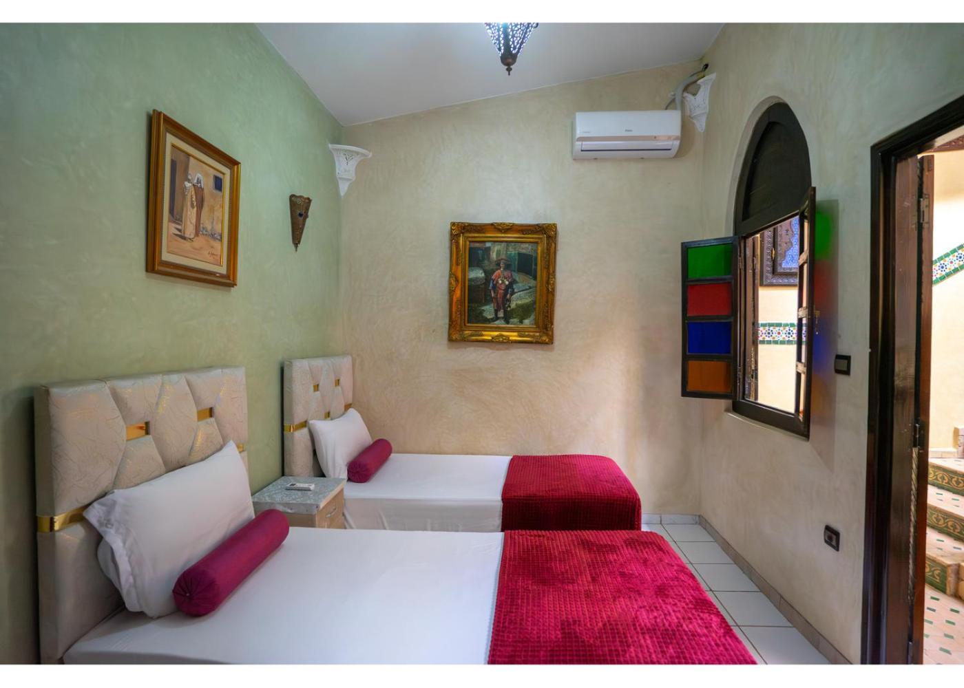 Riad Nezha Avec Jacuzzi Et 3 Piscines Au Coeur De Marrakesh Luaran gambar